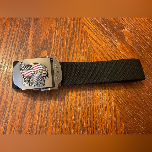 🇺🇸Men’s Silver Eagle & Red White & Blue Flag U.S.A. Buckle Nylon Belt! - Picture 6 of 13